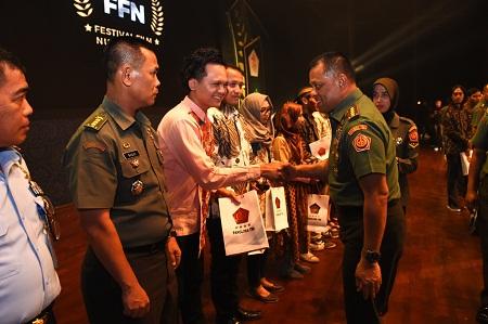 Tak Hanya Tegas Sebagai Panglima, Jenderal Gatot Nurmantyo Juga Peduli Film Nusantara